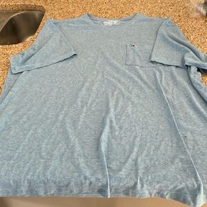 Vineyard vines men’s t shirt